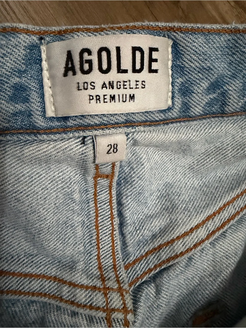 AGOLDE Los Angeles Premium Distressed Denim Shorts Size 28